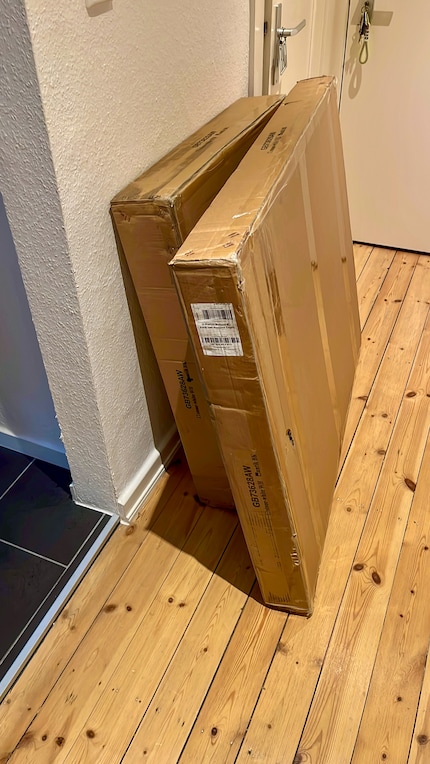 De grootte van de pakketten alleen al doet vermoeden dat mijn nymphies naar een villa gaan verhuizen.