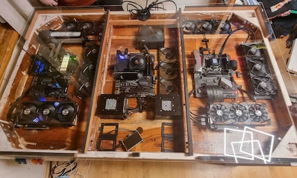 Jannis Desk-Setup entstand während seiner Lehre als Elektroinstallateur.