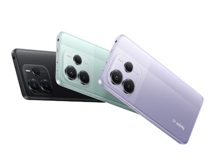 The Redmi Note 14 5G in its three colour variants.