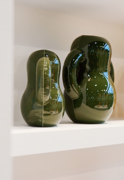 Von Schwimmringen und Co. inspiriert, bringen diese markanten Designs Leichtigkeit in jeden Raum.