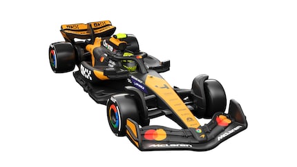 The Premium Series from Hot Wheels places particular emphasis on attention to detail - both in the vehicles and the graphics.