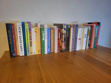 Vertel me wat je leest en ik vertel je welke boeken je hebt. LOL