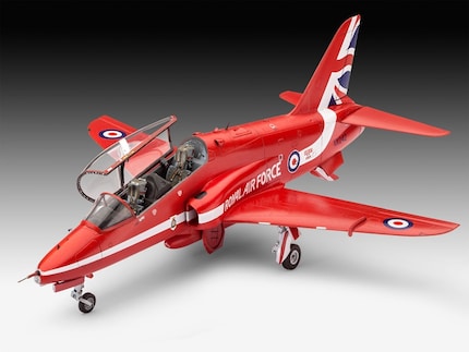 Die Red Arrows sind weltweit für ihre präzisen Formationen, wie das Diamond Nine, und ihre charakteristischen rot-weiß-blauen Rauchspuren bekannt.