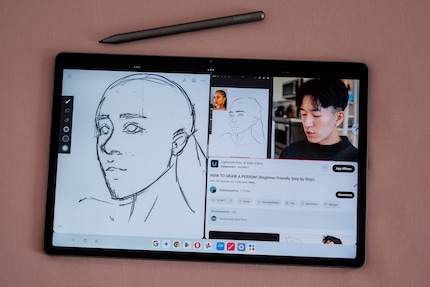 Drawing and running a tutorial at the same time: no problem for the Idea Tab Pro.