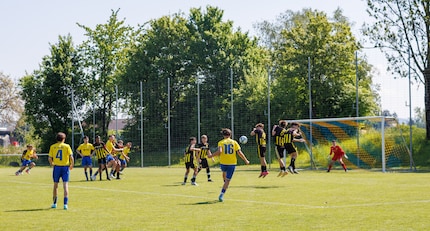 Voetbalfoto met handmatige lens. Omdat het kan.