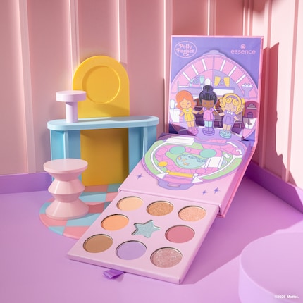 Volgens Essence zal het palette het enige product uit de collectie zijn dat exclusief online verkrijgbaar is.