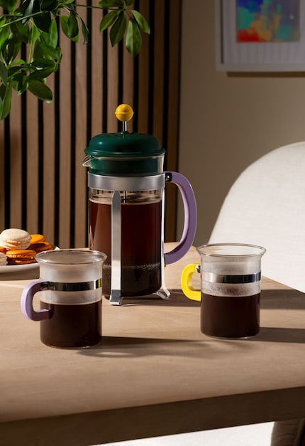 Colour blocking: De Chambord French Press maakt indruk met zijn gedurfde kleurencombinatie.