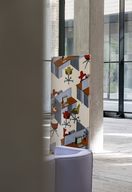 Soft Bureau by Luc Reinacher.