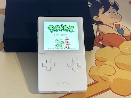 Games zoals de rode Pokémon-editie spelen nog beter op de Analogue Pocket dan voorheen.