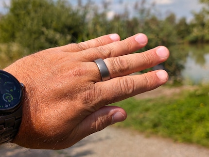 I had to take the ring off my finger more often than I would have liked during testing.
