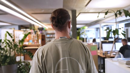 Houd het hoofd koel op een heet kantoor met de airco-gadget van Sony.