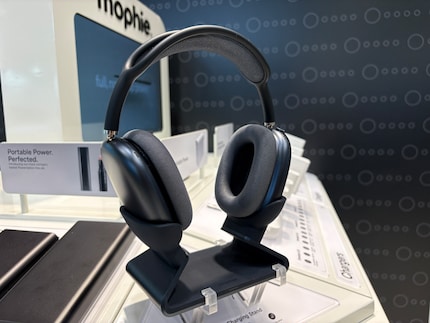De schelpen zijn zo gevormd dat ze perfect op de AirPods Max passen.