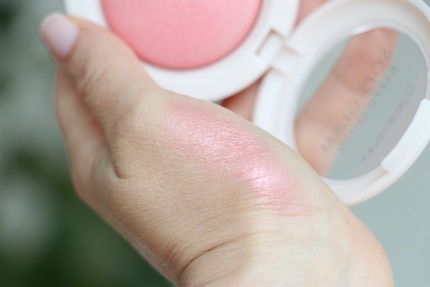 A swatch of 010 On Cloud Pink on my hand.