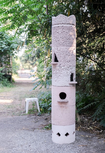 It becomes a place that encourages us to reflect on our coexistence.
