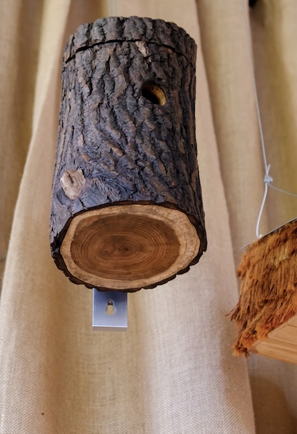 They are made from different types of wood from the Oslo Botanical Garden ...