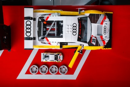 Der Audi R8 LMS wird mit austauschbaren Felgen im Motorsport-Look geliefert.
